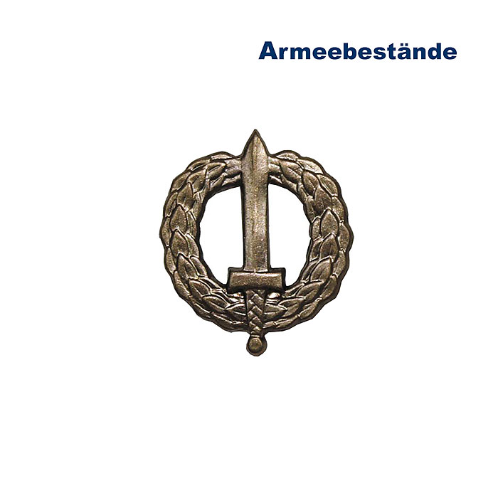 Tschechisches Metallabzeichen 636102B    A/B