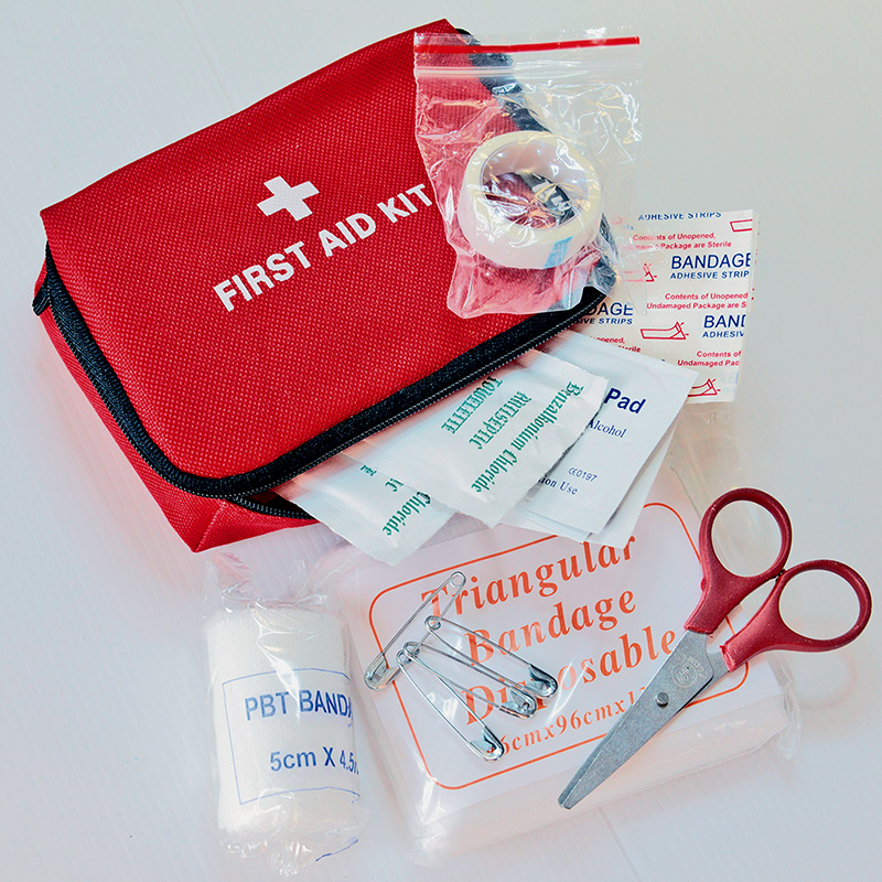 First Aid Kit klein, Erste Hilfe Ausstattung    A