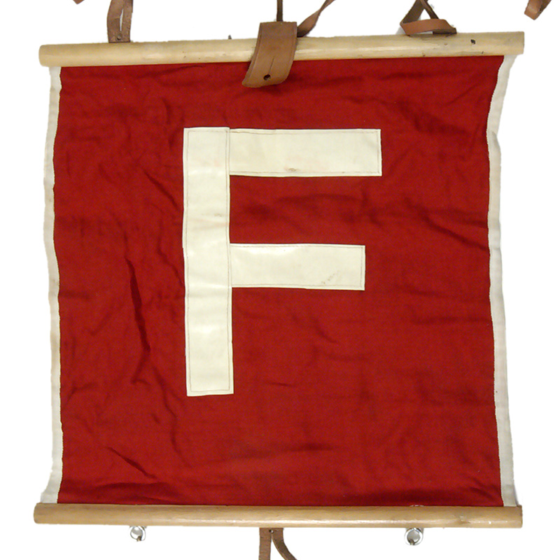 BW Fernmeldeflagge "F", rot    B