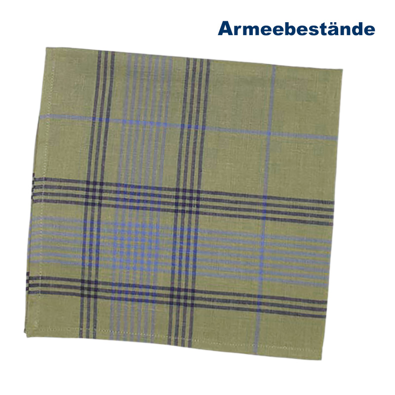 Polnisches Taschentuch, 34 x 39 cm    B