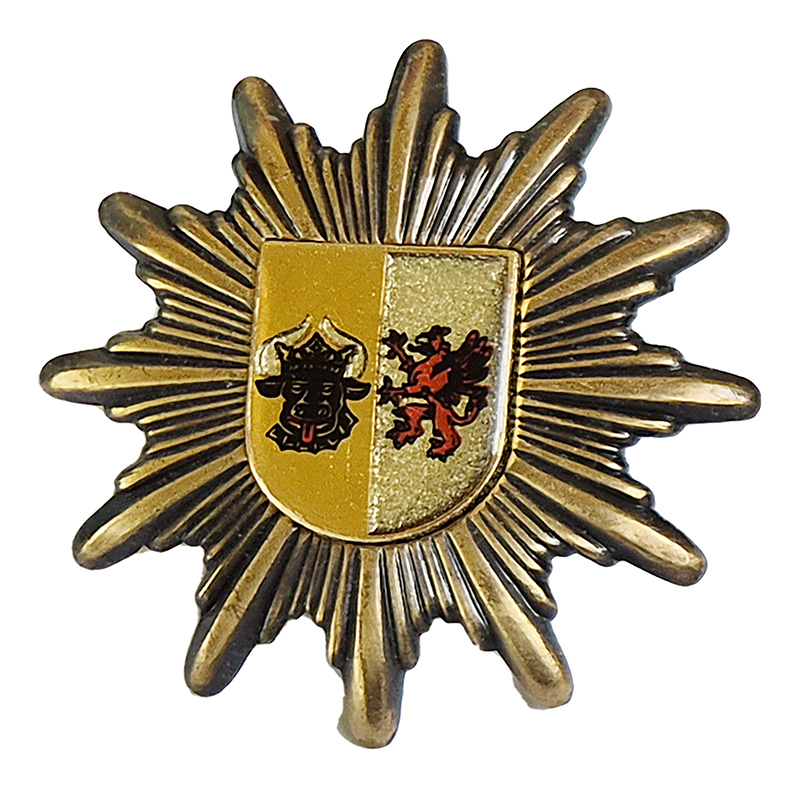 Polizei Mützenstern, Metall 52 mm    A/B