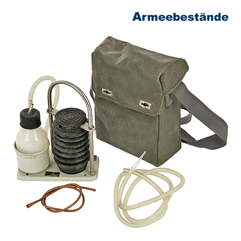 Tschechische Fußsaugpumpe, DDR    B