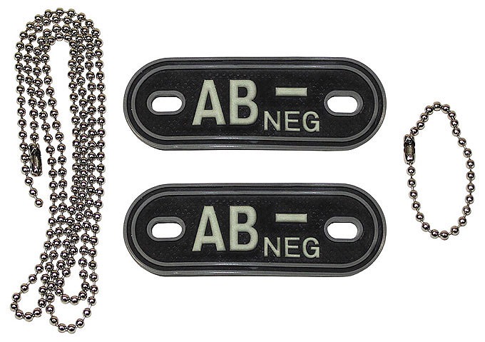 3D Blutgruppen-Tag, 2 Stück, nachtleuchtend  A